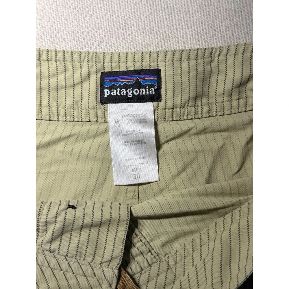 Patagonia men swim